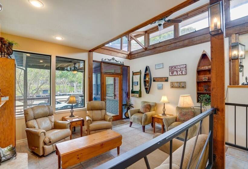 Deck & Gas Grill: Riverfront Mcqueeney Duplex