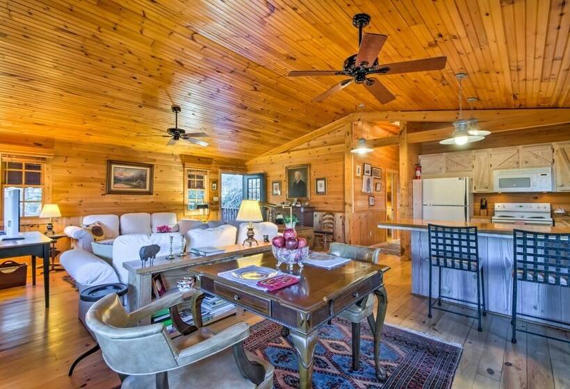 Quaint Bryson City Cottage W/ Smoky Mountain Views
