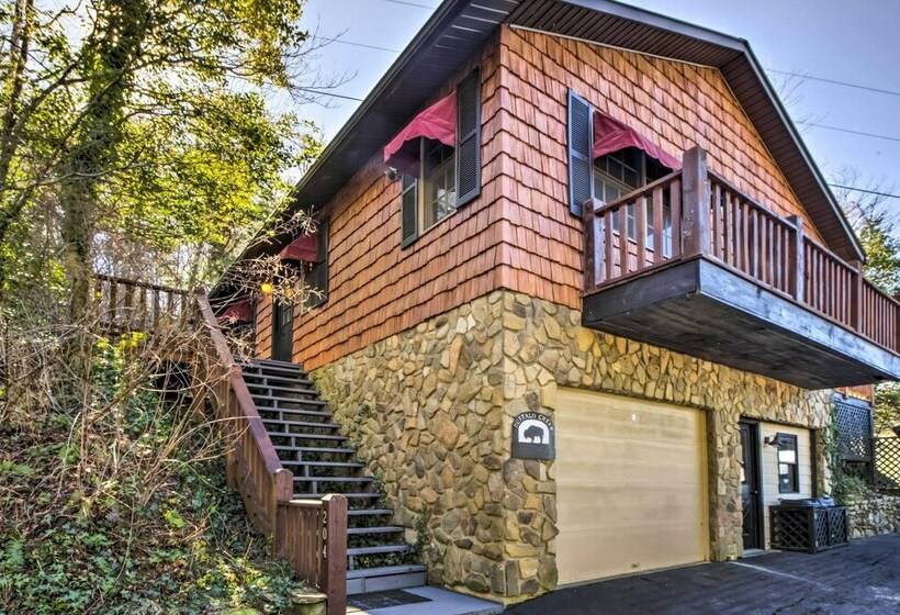 Quaint Bryson City Cottage W/ Smoky Mountain Views