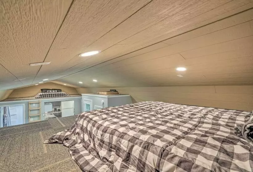 Quaint Montezuma Cabin Near Lake Ponderosa!