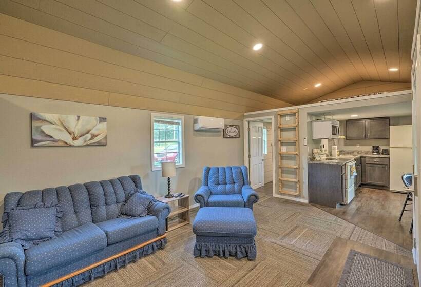 Quaint Montezuma Cabin Near Lake Ponderosa!