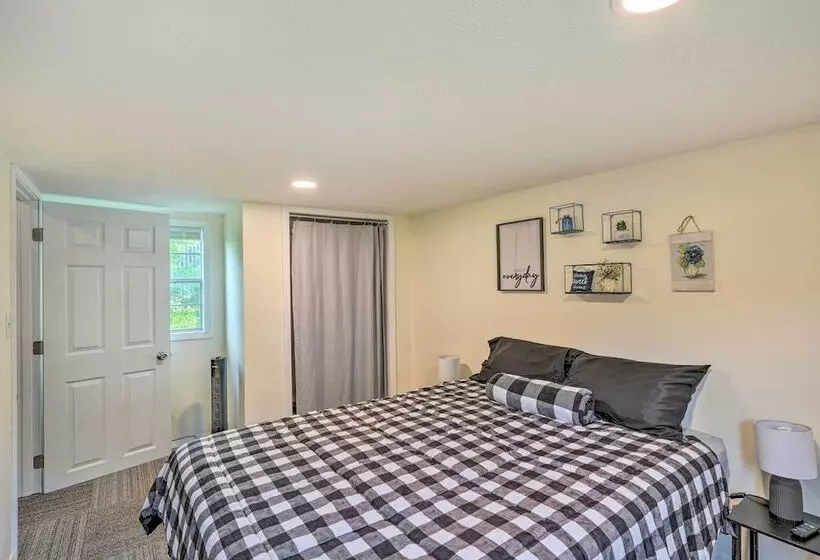 Quaint Montezuma Cabin Near Lake Ponderosa!