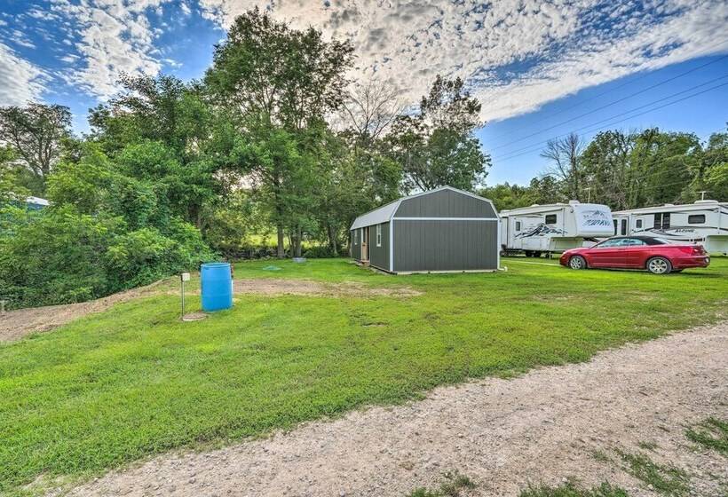Quaint Montezuma Cabin Near Lake Ponderosa!