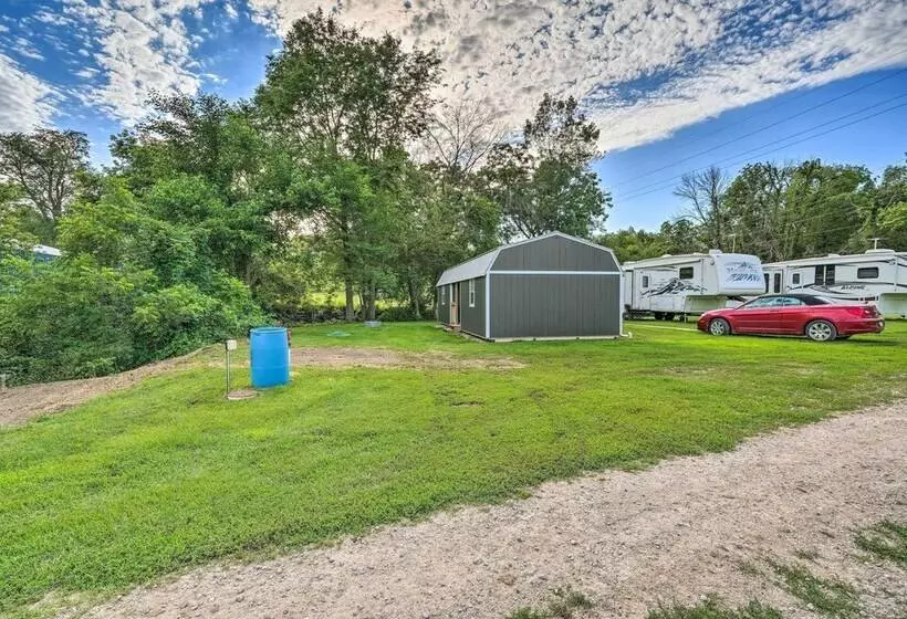 Quaint Montezuma Cabin Near Lake Ponderosa!