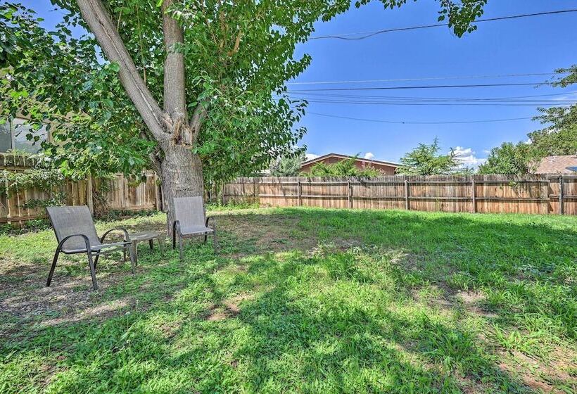 Quaint Sedona Cottage W/ Backyard + Views!