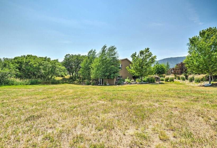 Spacious Family Home < 12 Mi To Usaf Academy!