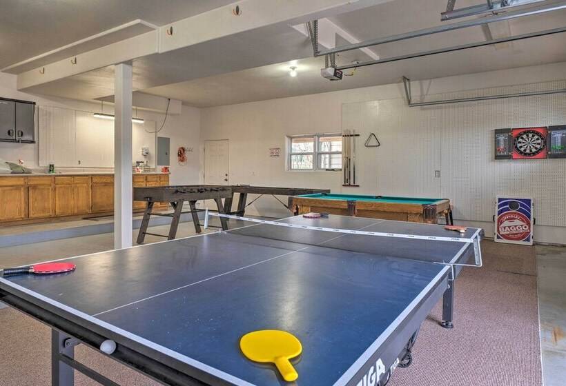 Spacious Family Home < 12 Mi To Usaf Academy!