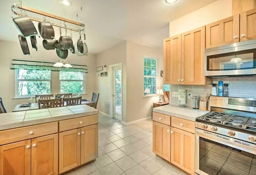 Sonora Home W/ Pool Table, Grill & 2 Balconies