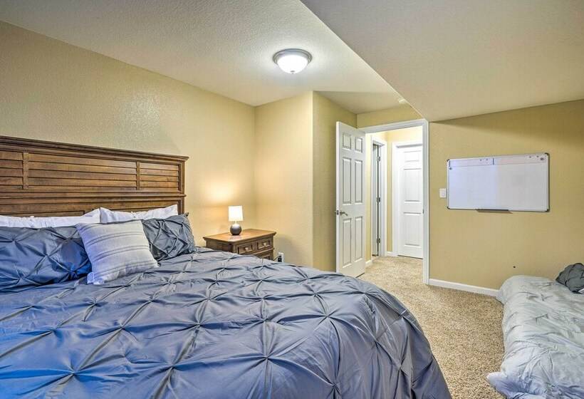 Spacious Springs Home + Patio ~ 10 Mi To Dtwn