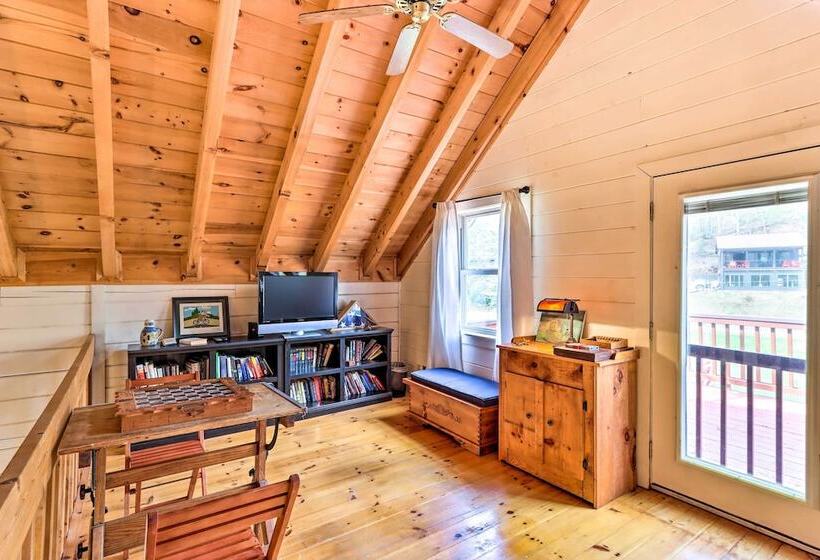 Awesome Murphy Cabin W/ Dock On Nottely River