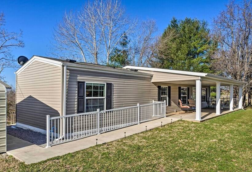 Boating Mecca: Near Dale Hollow Lake & Golf!