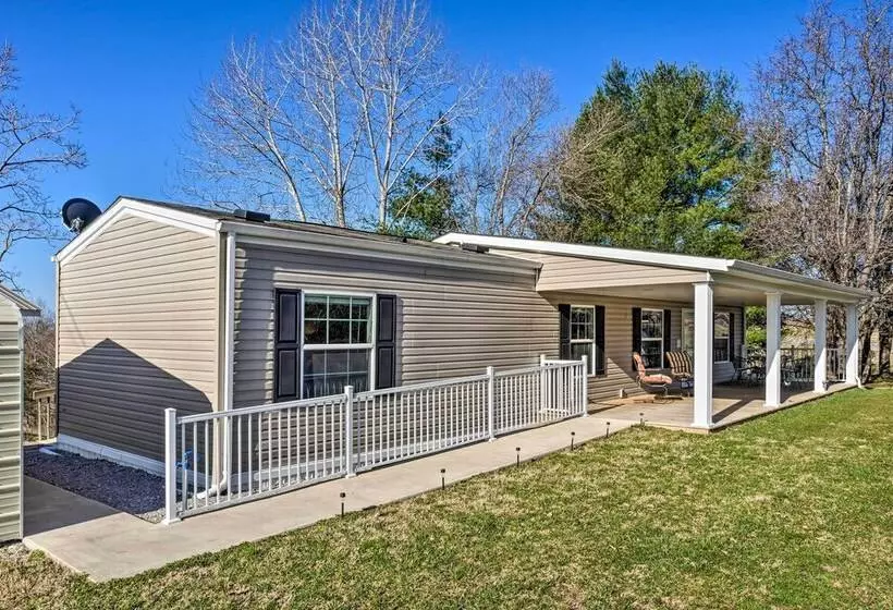 Boating Mecca: Near Dale Hollow Lake & Golf!
