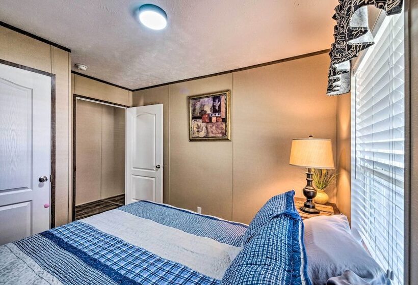 Boating Mecca: Near Dale Hollow Lake & Golf!