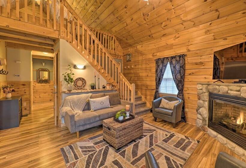Charming Log Cabin At Double Jj Ranch Resort!
