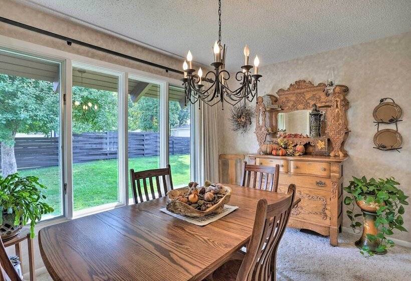 Charming Sturgis Home < 1 Mi To Downtown!