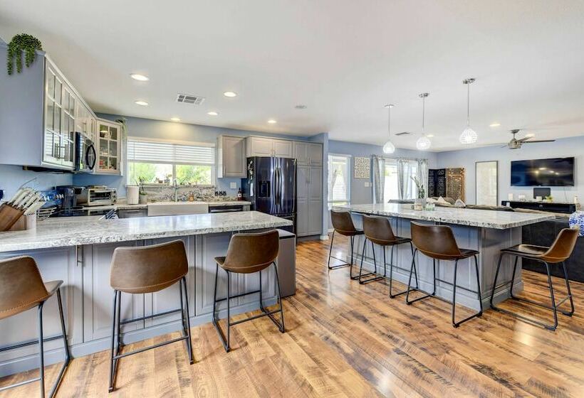 Cheerful Chandler Retreat With Private Pool!