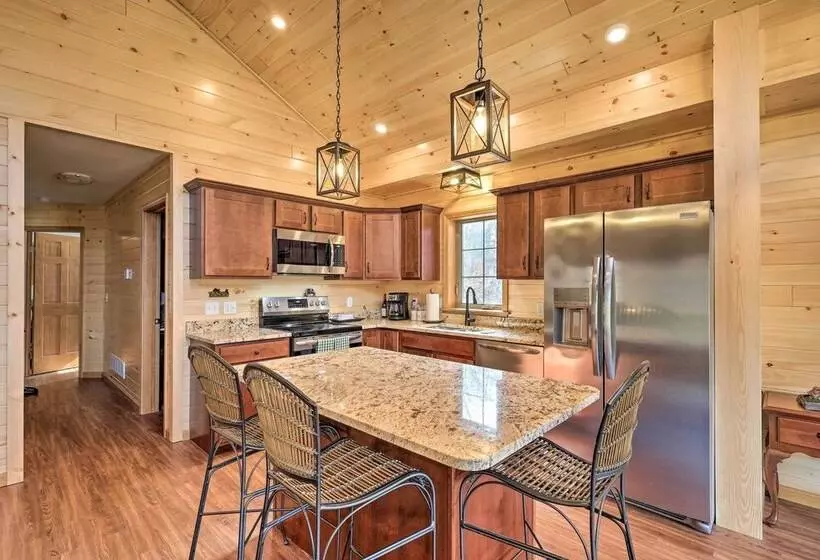 Chestertown Hideaway W/ Lake & Beach Access!