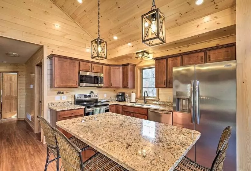 Chestertown Hideaway W/ Lake & Beach Access!