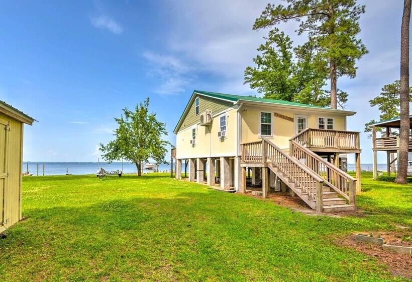 Coastal Escape: Bayfront Home W/ Dock & Views