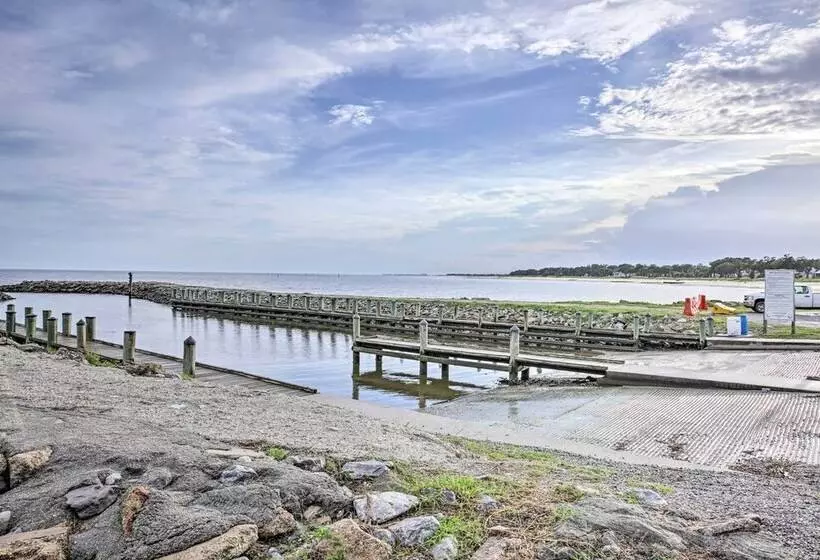 Cottage W/ Porch   3 Min Walk To Bay St Louis