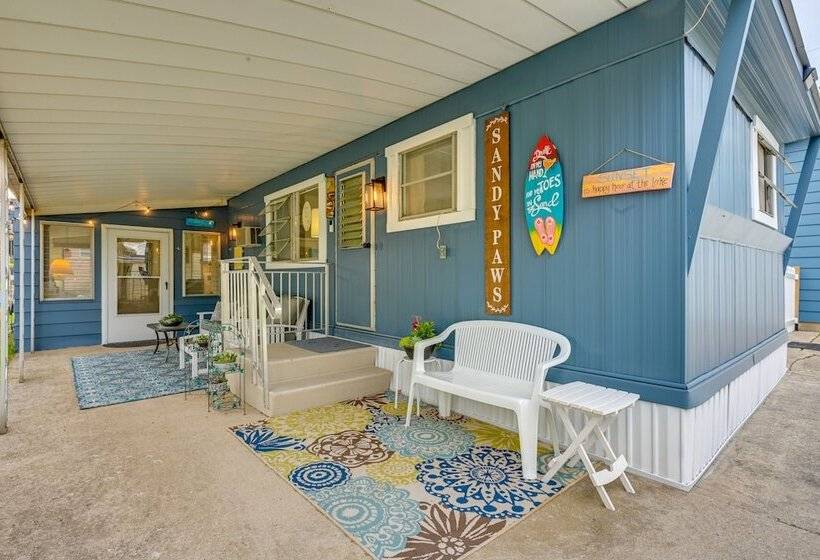 Walk To Lake Huron: Pet Friendly Caseville Cottage