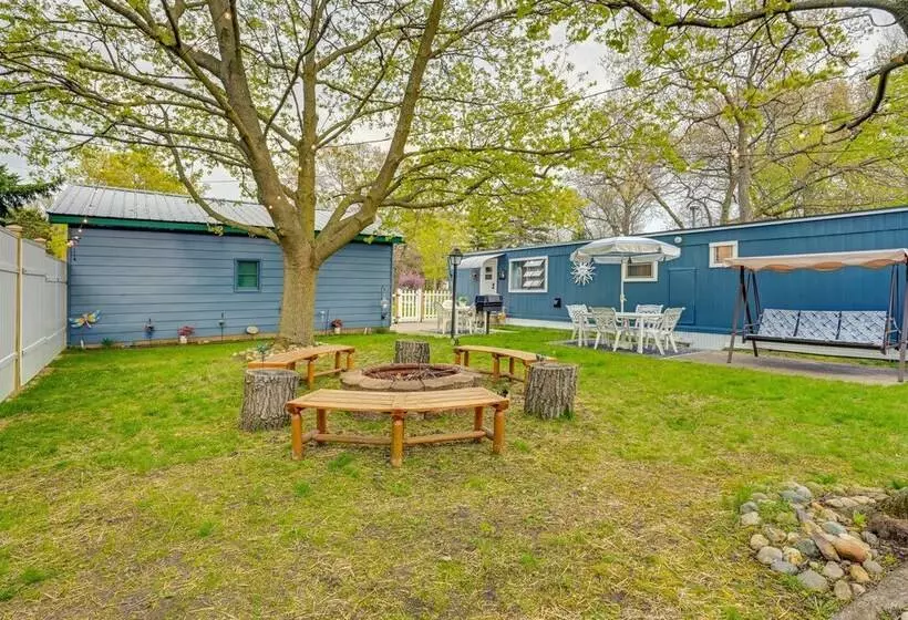 Walk To Lake Huron: Pet Friendly Caseville Cottage