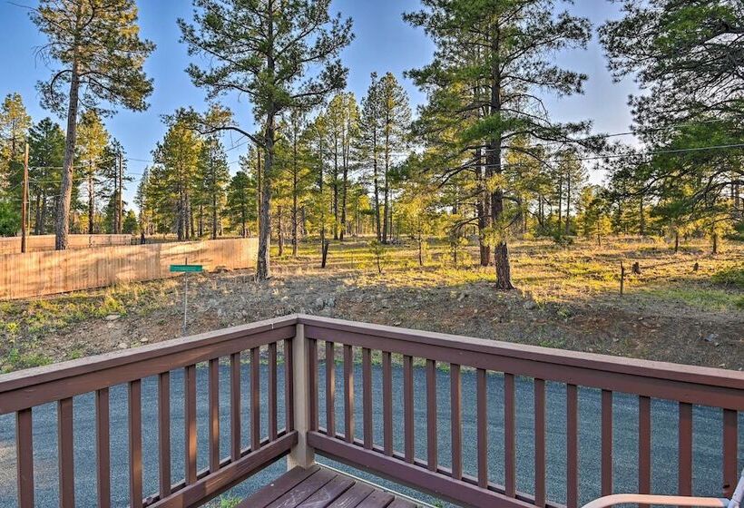 Flagstaff Retreat W/ Large Yard, Balcony & Views!