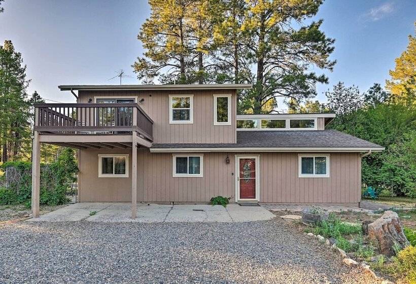 Flagstaff Retreat W/ Large Yard, Balcony & Views!