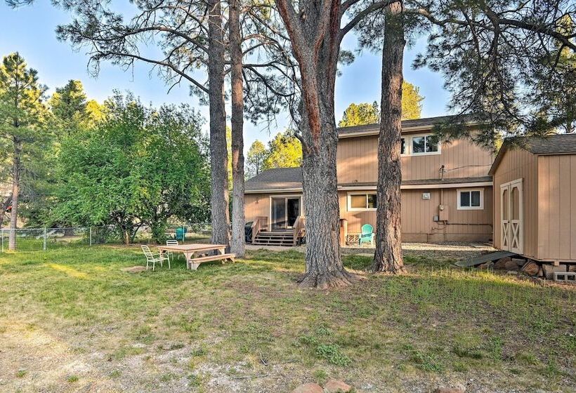 Flagstaff Retreat W/ Large Yard, Balcony & Views!