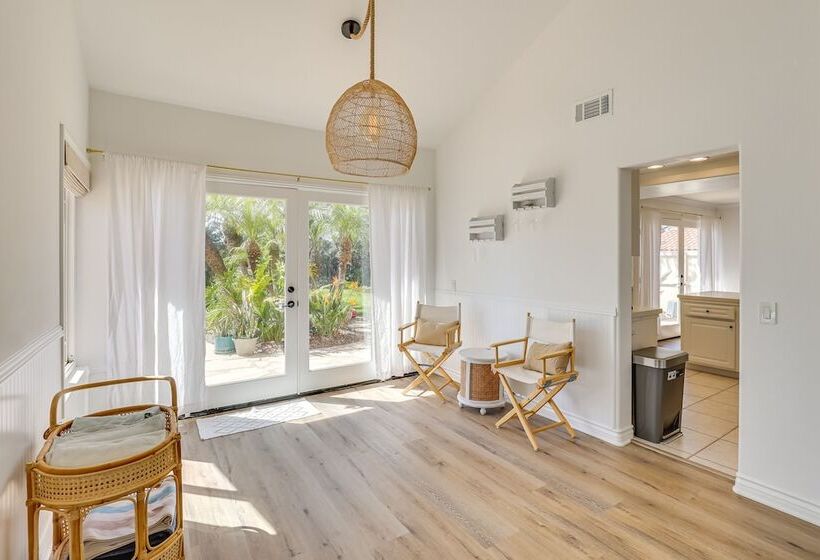 Gorgeous Vista Home W/ Private Pool & Spa!