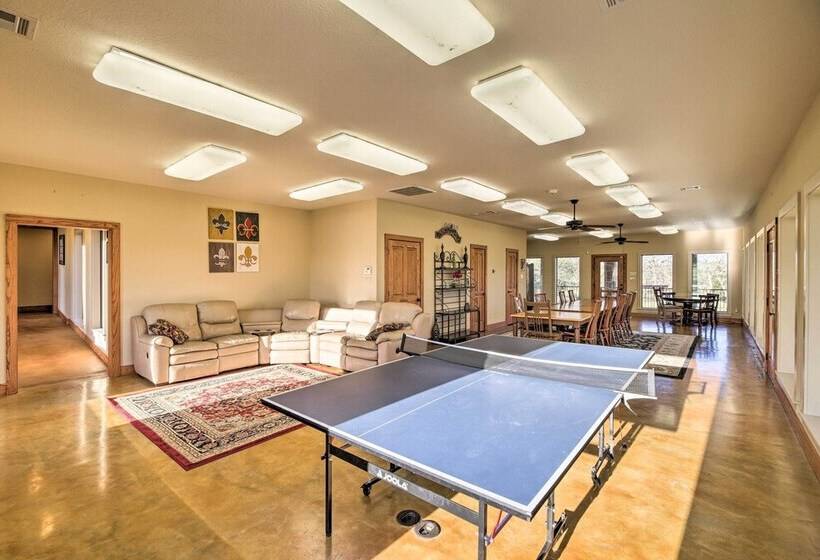 Grand Bellville Estate At Clear Creek Ranch