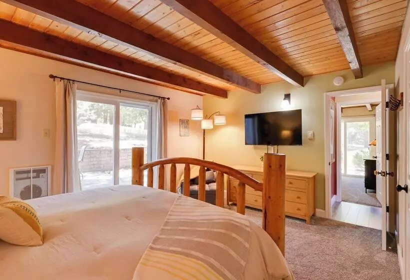 Groveland Home   Walk To Pine Mountain Lake!