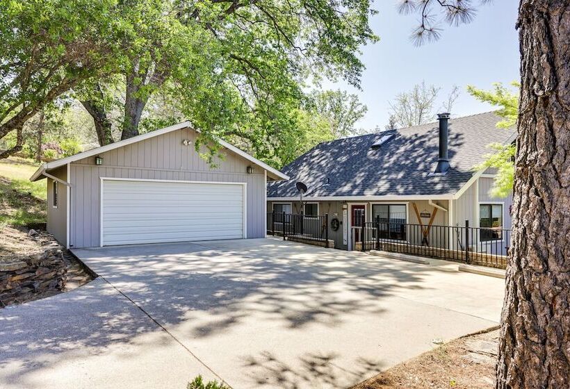 Groveland Home Walk To Pine Mountain Lake!