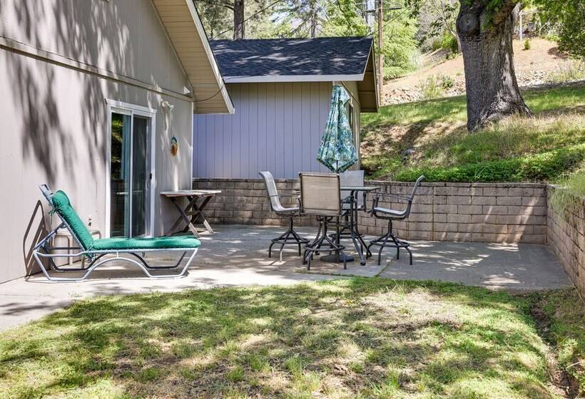 Groveland Home Walk To Pine Mountain Lake!