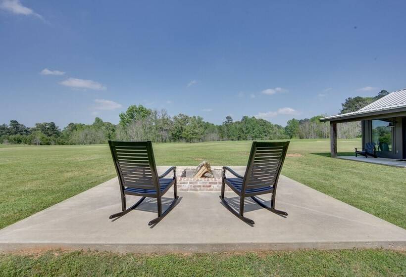 Modern Kennard Cabin W/ 3 Casitas Walk To Pond!