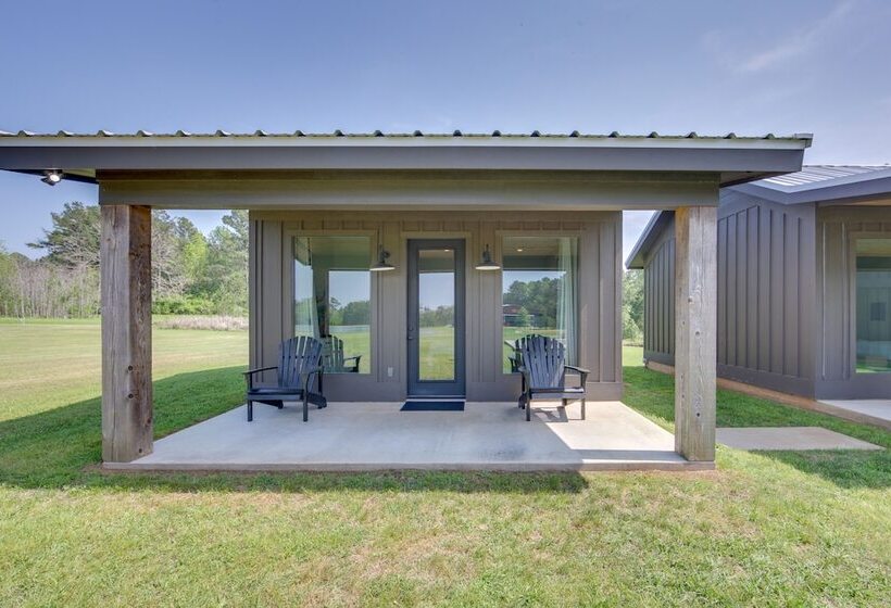 Modern Kennard Cabin W/ 3 Casitas Walk To Pond!