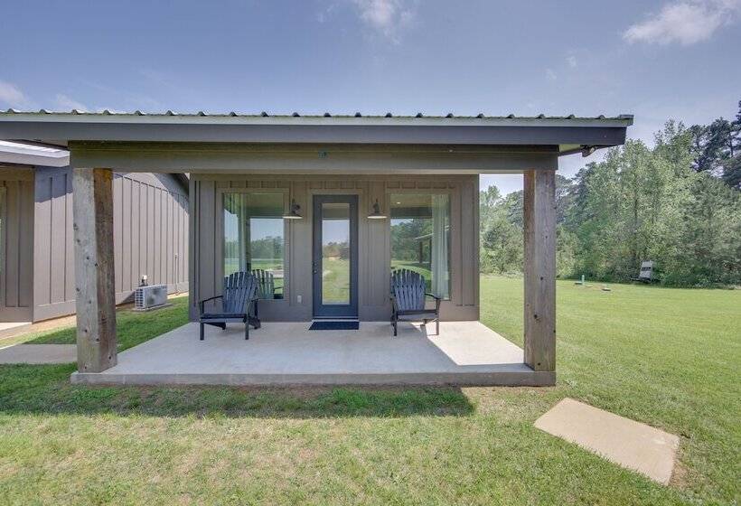 Modern Kennard Cabin W/ 3 Casitas Walk To Pond!