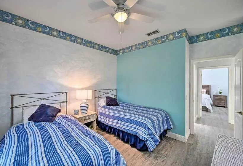 Lely Resort Home W/ Lanai   1 Mi To Golf Course!