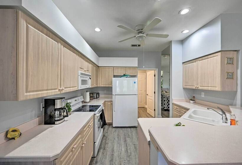 Lely Resort Home W/ Lanai 1 Mi To Golf Course!