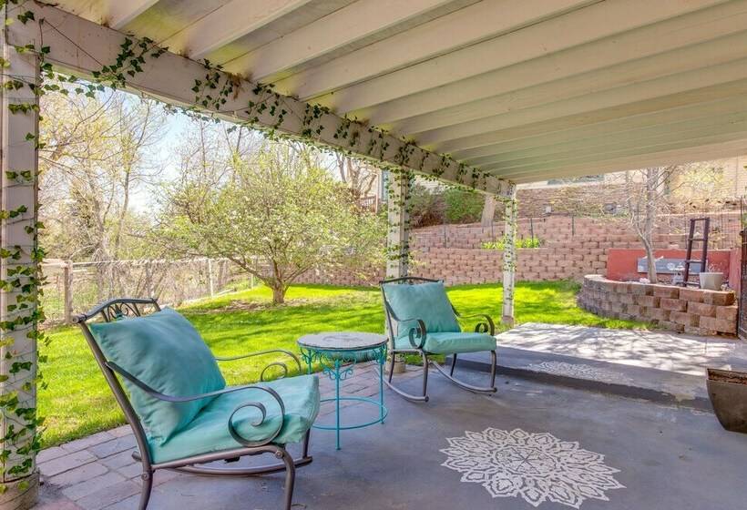 8 Mi To Dtwn Denver: Wheat Ridge Gem W/ Patio