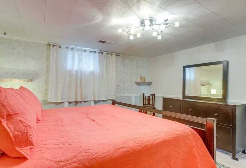 8 Mi To Dtwn Denver: Wheat Ridge Gem W/ Patio