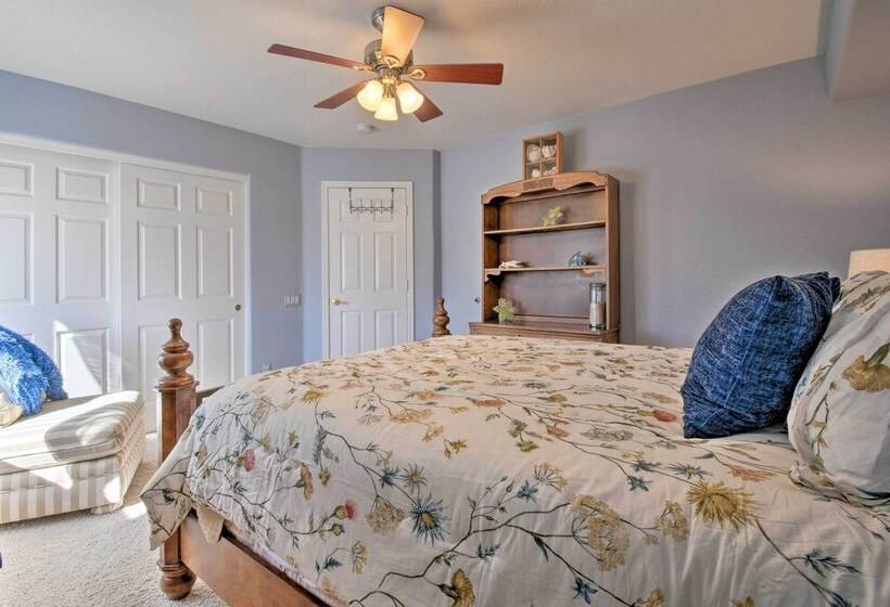 Mountain View Mesa Home W/ Hot Tub + Fire Pit!