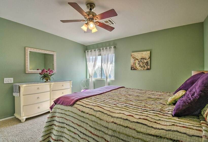 Mountain View Mesa Home W/ Hot Tub + Fire Pit!