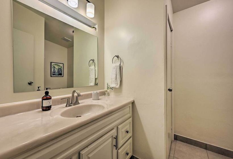 Munds Park Cabin W/ Wraparound Deck & Grill!