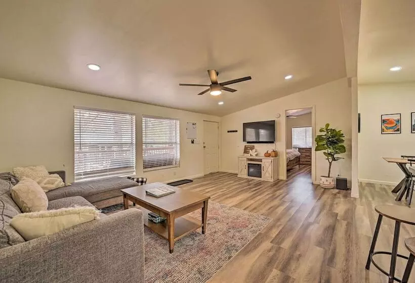 Munds Park Cabin W/ Wraparound Deck & Grill!
