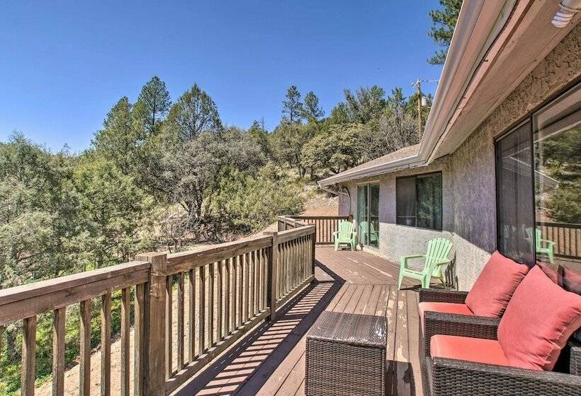 Peaceful Payson Cabin W/ Deck & Mtn Views!