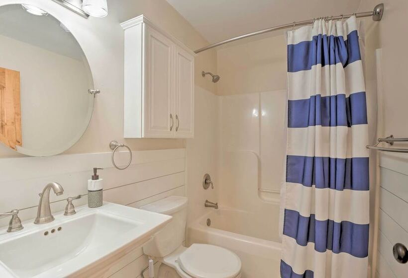 Pet Friendly Mechanicsville Retreat W/ Deck!