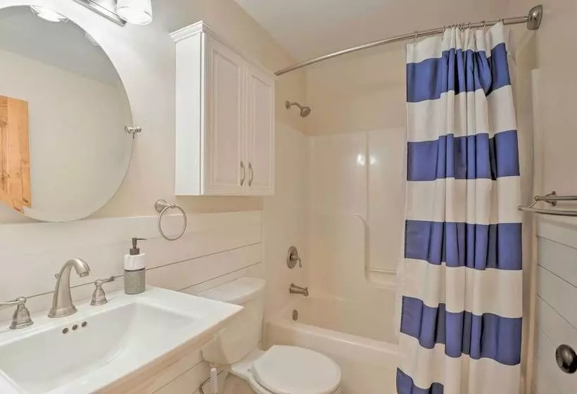 Pet Friendly Mechanicsville Retreat W/ Deck!