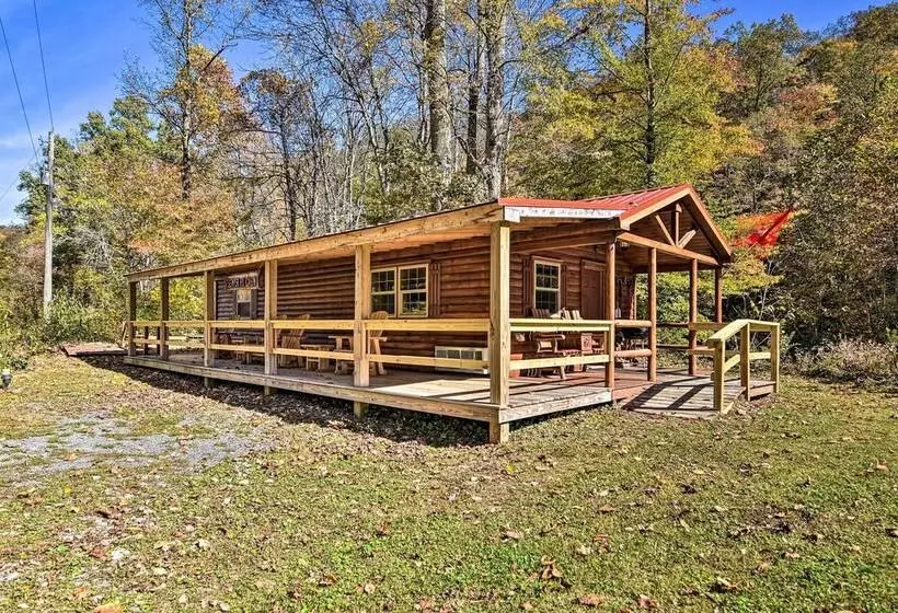 Parsons Semper Fi Cabin W/ Fire Pit!
