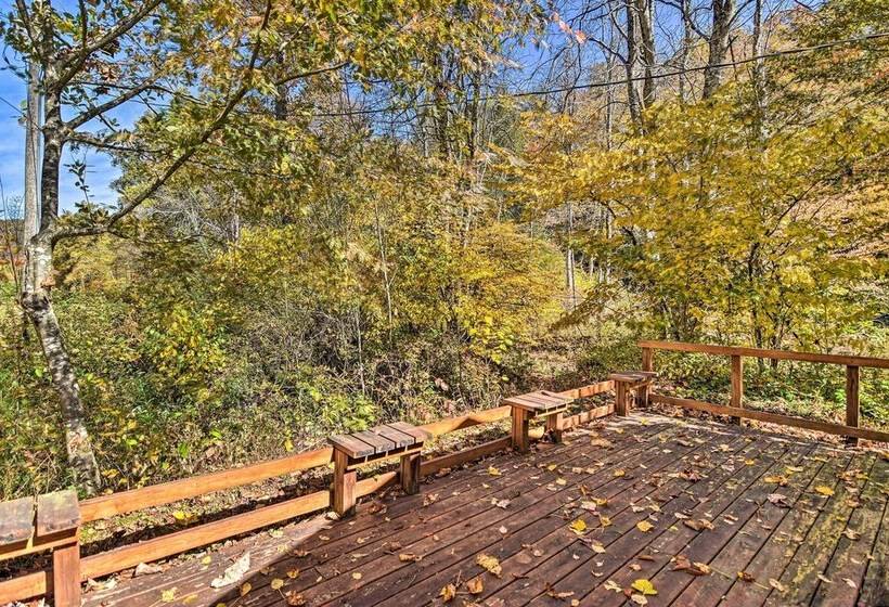 Parsons Semper Fi Cabin W/ Fire Pit!